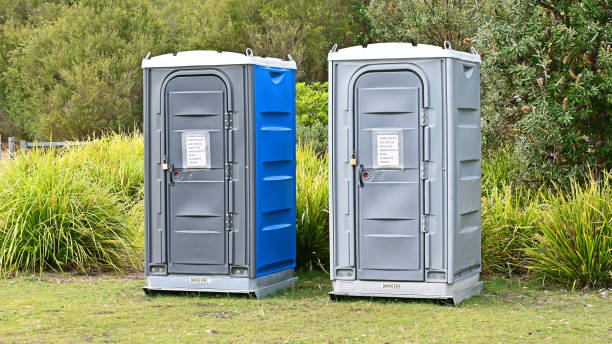 Best Portable Toilet Rental for Emergency Services  in Eielson Af, AK